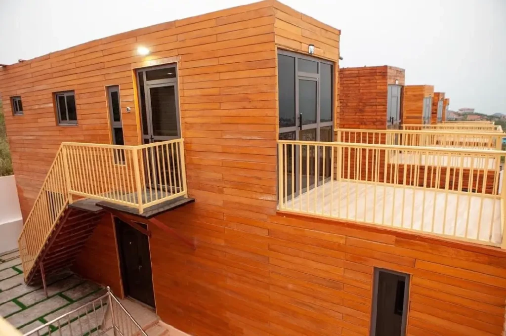 WhatsApp Image 2025-10-14 at 7.45.36 PM (2)